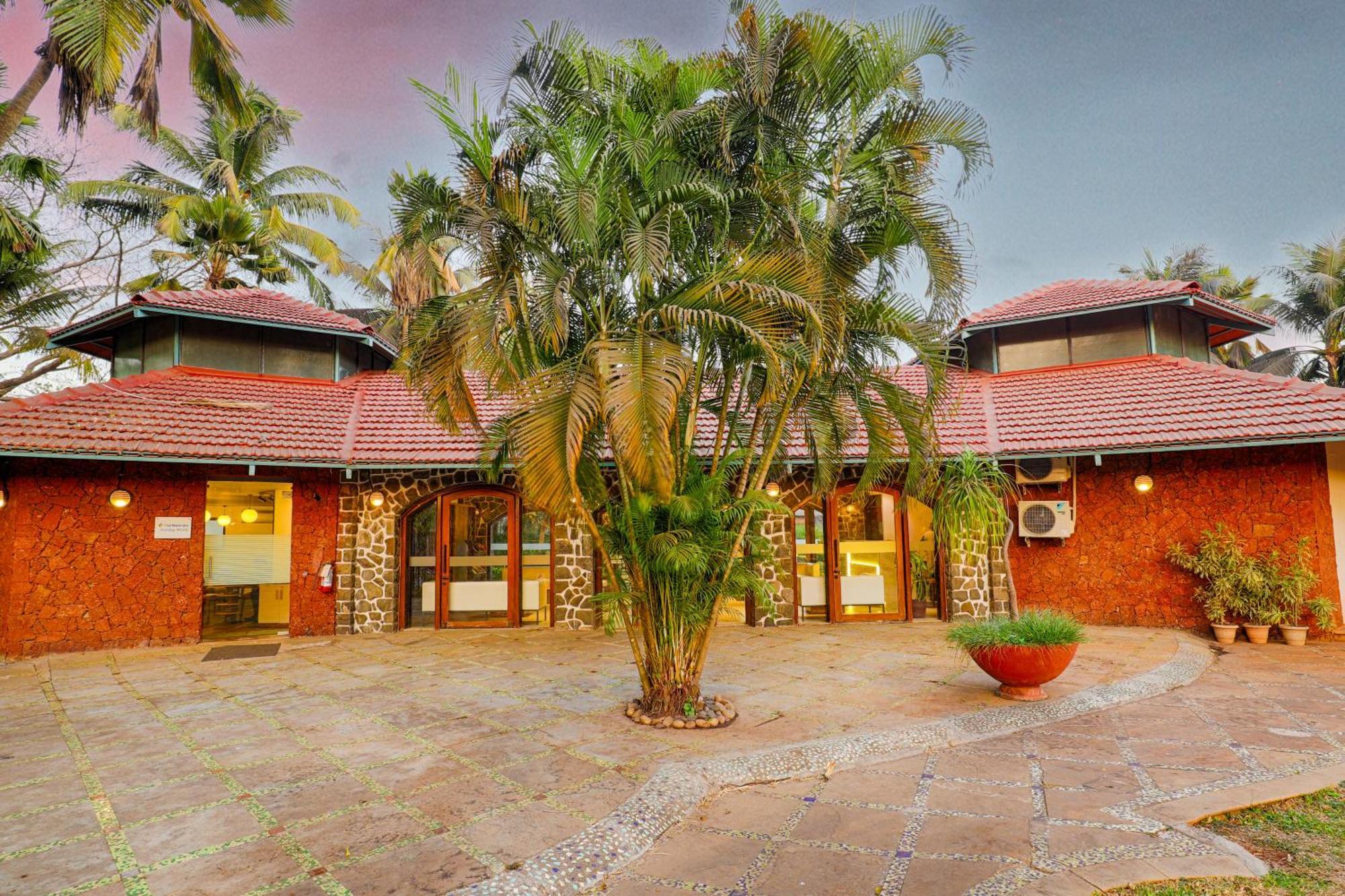 Tropicana Resort & Spa Alibaug 阿里巴格 外观 照片